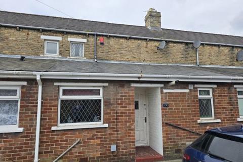 2 bedroom terraced house to rent, Chestnut Street, Ashington