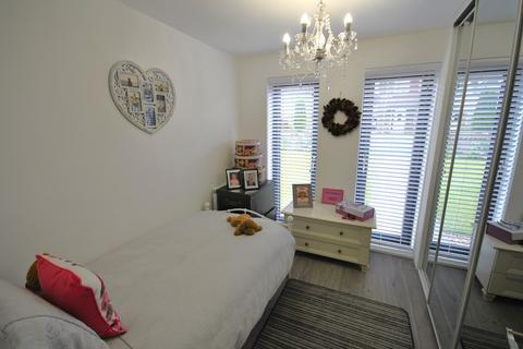 1 Bircotes Walk, Rossington, Doncaster, DN11 0UH