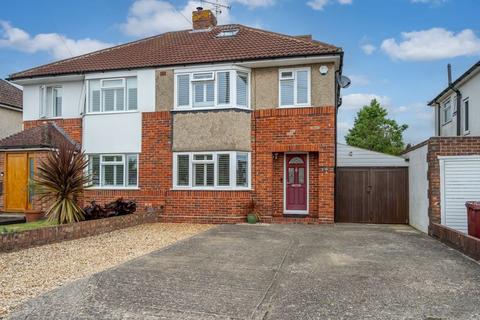 4 bedroom semi-detached house for sale, Oak Avenue, Chichester