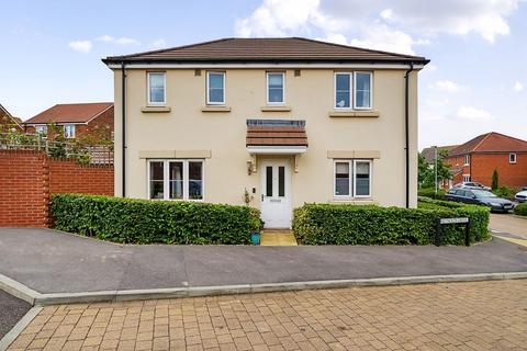 3 bedroom detached house for sale, Alton