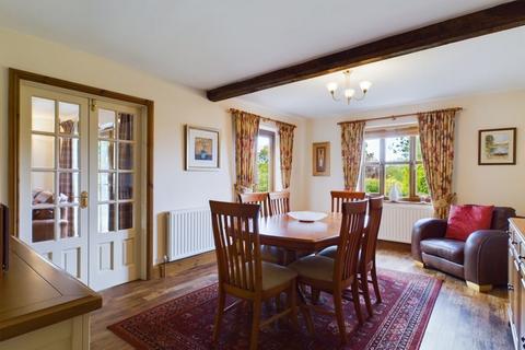 4 bedroom detached house for sale, Courtyard House, Silver Street, Minting, Horncastle