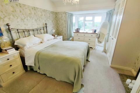 32 Beacon Road, Sutton Coldfield, B73 5ST