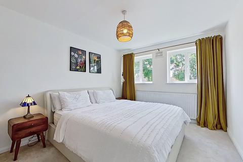 27 Chadwick Road, Sutton Coldfield, B75 7RA