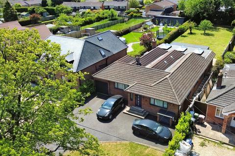 5 bedroom bungalow for sale, Anstey Lane, Alton, Hampshire, GU34