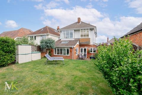 4 bedroom detached house for sale, Arcadia Avenue, Bournemouth BH8