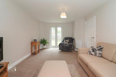 3 bedroom semi-detached house for sale, Blythe Street, Glascote