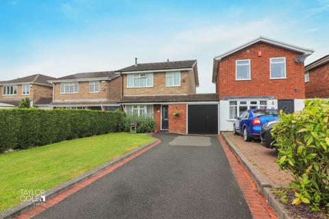 51 Briar, Tamworth, B77 4DY