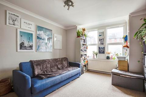 1 bedroom property for sale, Harrow View, Harrow