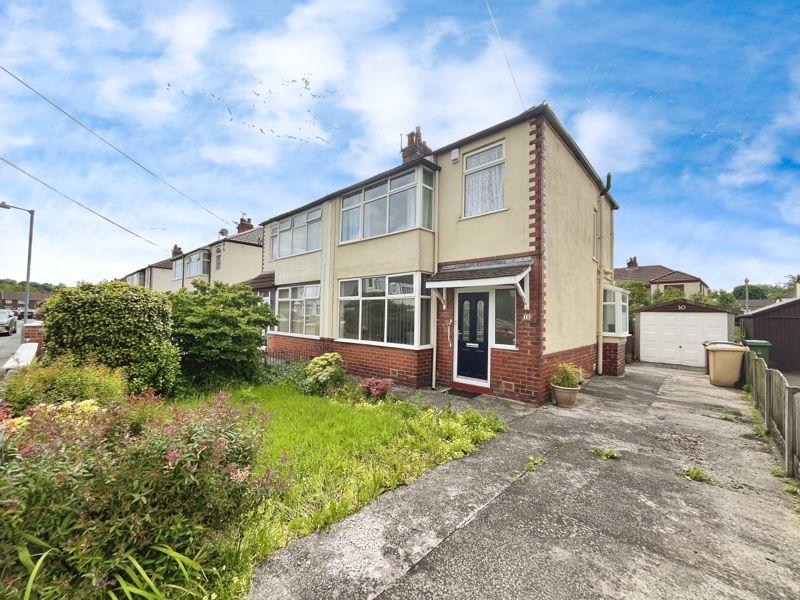 Cleveleys Avenue, Tonge Fold 3 bed semidetached house for sale £180,000
