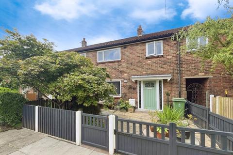 15 Duddon Avenue, Bolton, BL2 5EZ