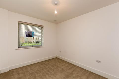 1 bedroom apartment to rent, Station View, Town Centre