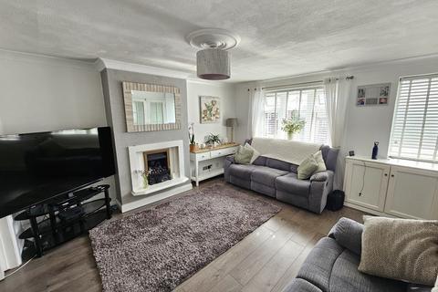 3 bedroom end of terrace house for sale, Higher Lomax Lane, Heywood, OL10 4RT