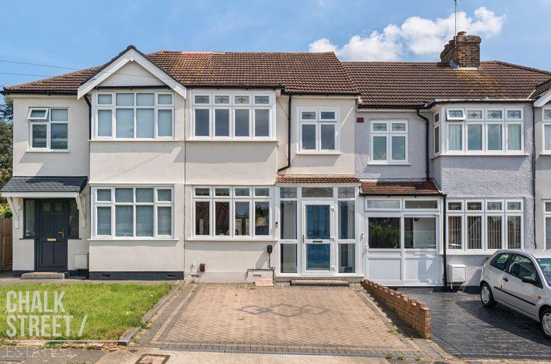 Felstead Road, Collier Row, RM5 3 bed terraced house for sale £460,000
