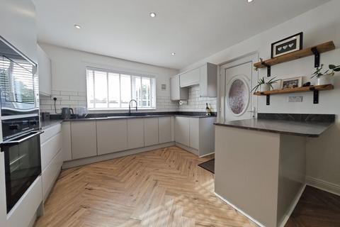 18 Acredale Road, Carlisle, CA2 7QT