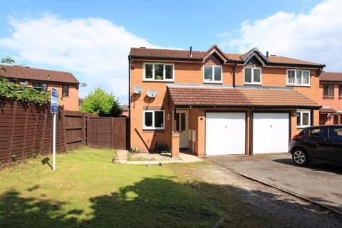 3 bedroom semi-detached house for sale, Long Lane Drive, Madeley