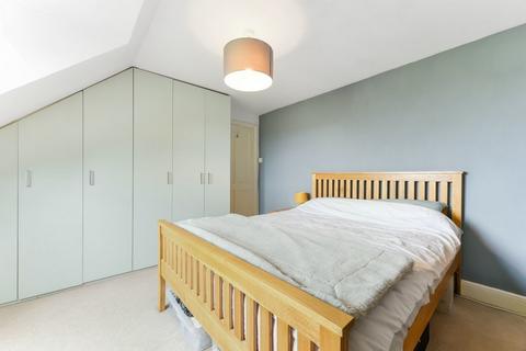 1 bedroom apartment for sale, Effingham Road, Surbiton KT6