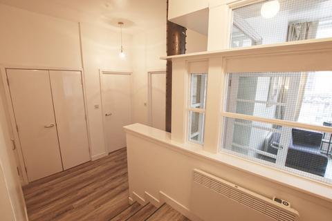2 bedroom apartment to rent, Pitt Street, Glasgow G2
