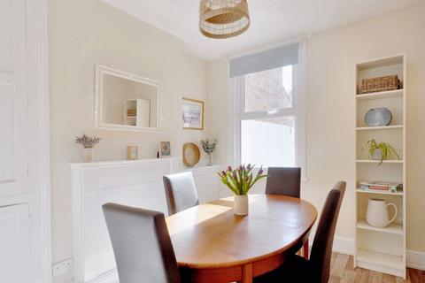 3 bedroom end of terrace house for sale, Stoneville Street, Cheltenham GL51