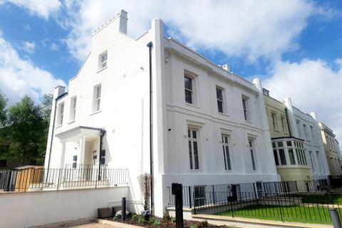 1 bedroom flat to rent, The School House, Flat 3, 45 Homefield Road, Exeter, Devon