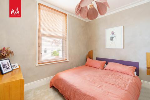 3 bedroom maisonette for sale, Cowper Street, Hove