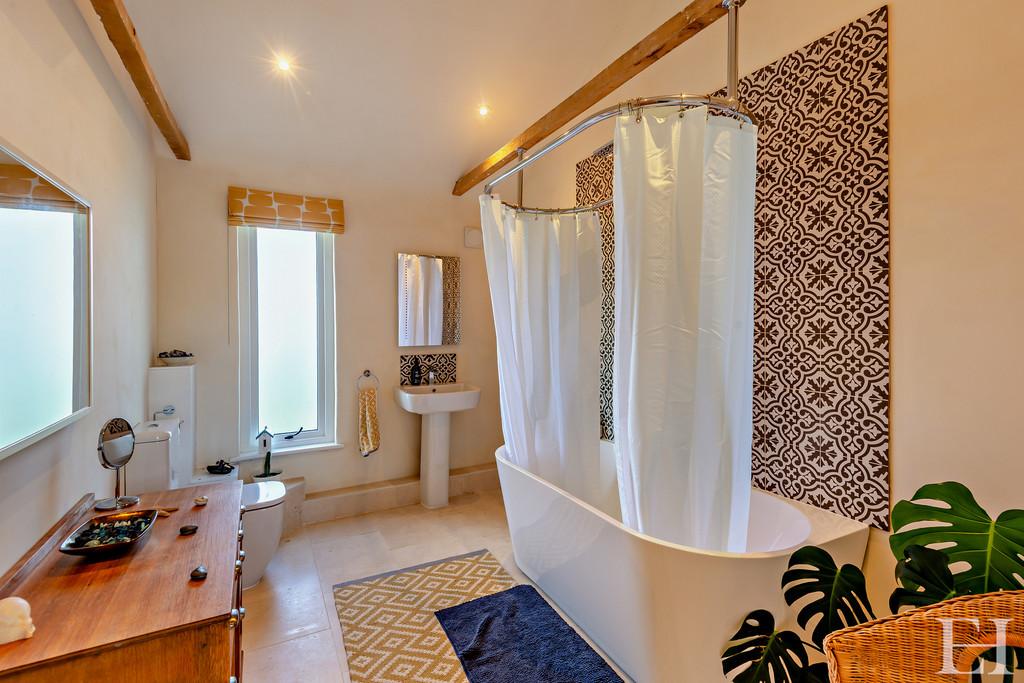 8599573-interior WM25-800