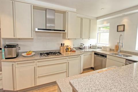 78 Deanway, Chalfont St Giles, HP8 4JT