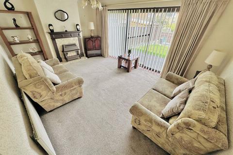 3 bedroom semi-detached house for sale, Ribbesford Crescent, Coseley WV14