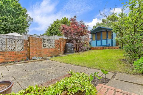 3 bedroom end of terrace house for sale, Holmesdale Road, North Holmwood, Dorking, Surrey