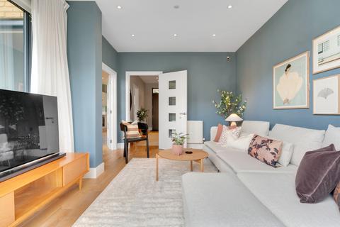 4 Colbeck Mews, London, SE6 1DD