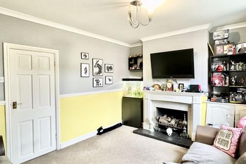 3 bedroom terraced house for sale, Central Road, Coalville LE67