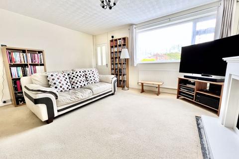 3 bedroom semi-detached house for sale, Oakfield Avenue, Markfield LE67