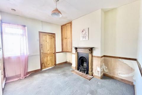 153 Central Road, Hugglescote, Coalville, LE67 2FN