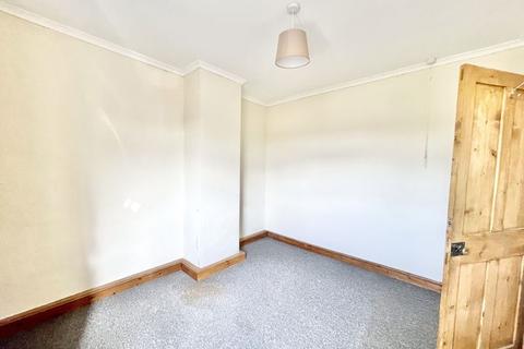 153 Central Road, Hugglescote, Coalville, LE67 2FN