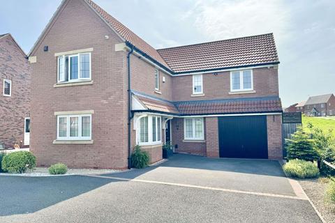 4 bedroom detached house for sale, Daisy Lane, Loughborough LE12