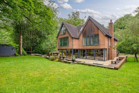 5 bedroom detached house for sale, Nightingales Lane, Chalfont St Giles, Buckinghamshire, HP8 4SJ