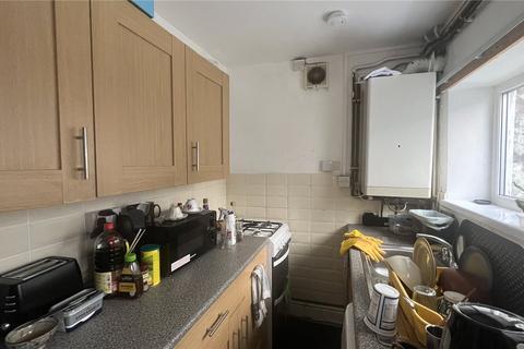 2 bedroom terraced house to rent, Albert Street, Bangor, Gwynedd, LL57