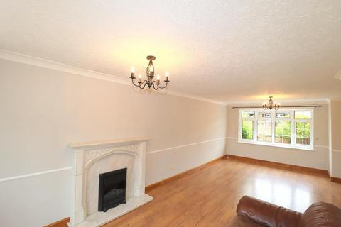 3 bedroom semi-detached house for sale, Rossfold Road, Sundon Park, Luton, Bedfordshire, LU3 3HH