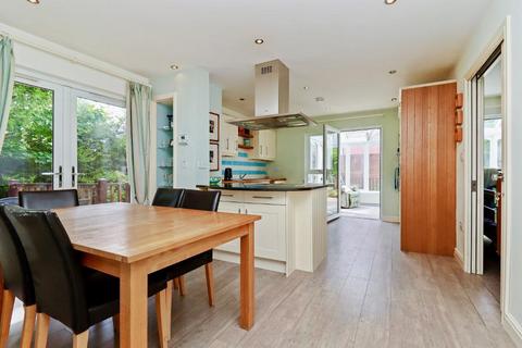 1 Gaunts Close, Deal, CT14 9DA