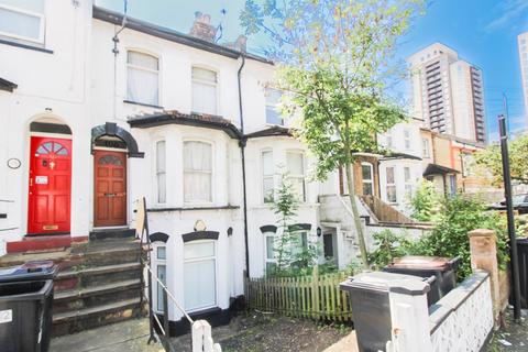 100b Oval Road, Croydon, CR0 6BL