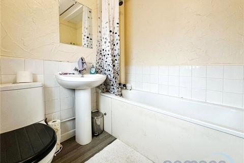 17 Anglesey Road, Aldershot, GU12 4RF
