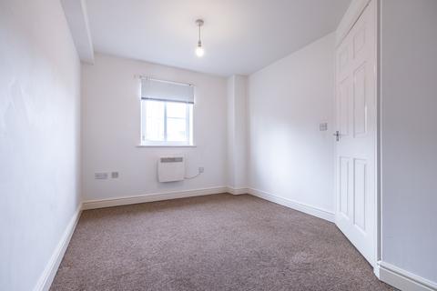1 bedroom flat for sale, Walsingham Close, Bedford MK42