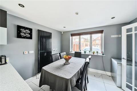 4 bedroom semi-detached house for sale, Lamorna Grove, Stanmore, Middlesex