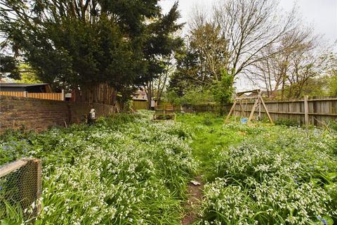 1 bedroom apartment for sale, Ash Grove, London