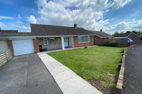 3 bedroom bungalow to rent, Middlezoy, Bridgwater TA7