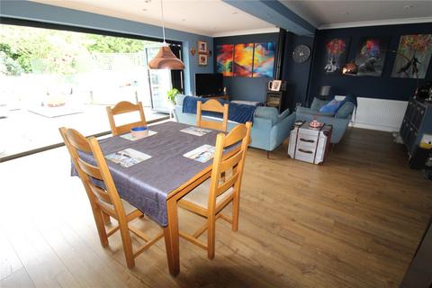 4 bedroom bungalow for sale, Leighview Drive, Leigh-on-Sea, Essex, SS9