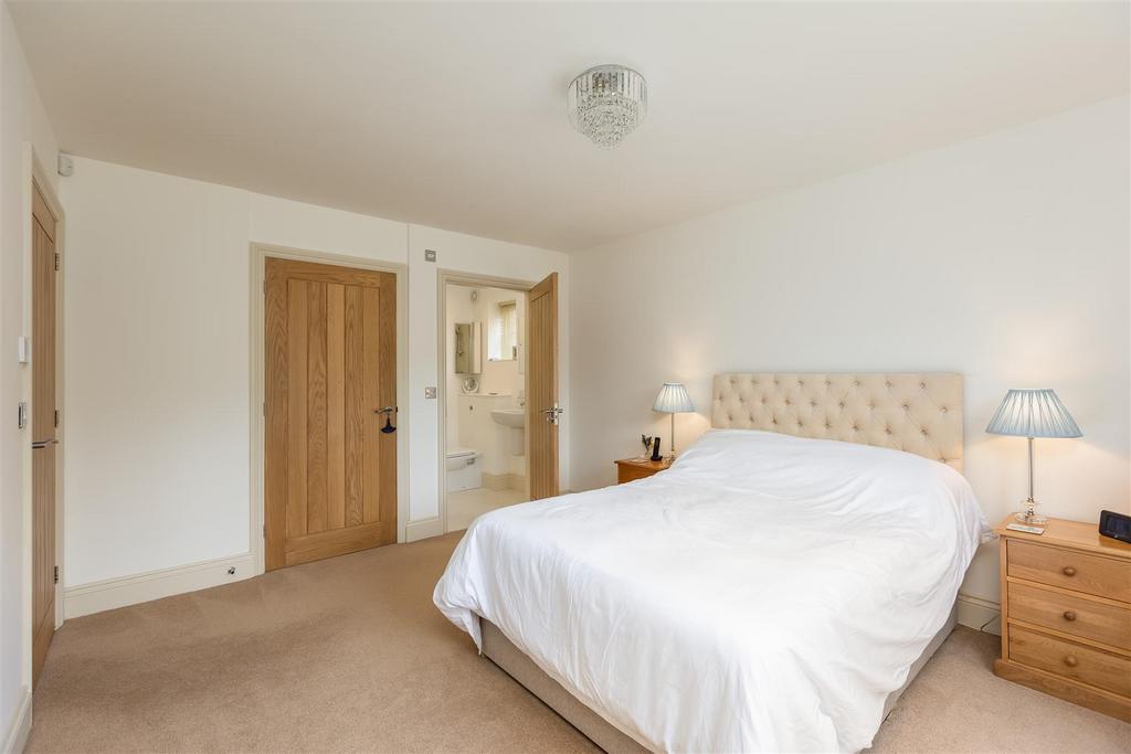 The Sidings Bedroom 1-2.jpg
