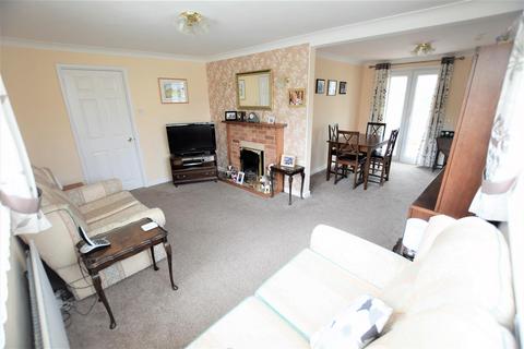 2 bedroom detached bungalow for sale, Hadrian Close, Stoke Bishop