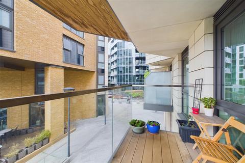 1 bedroom flat for sale, Meridian House, Battersea Reach, Juniper Drive, London