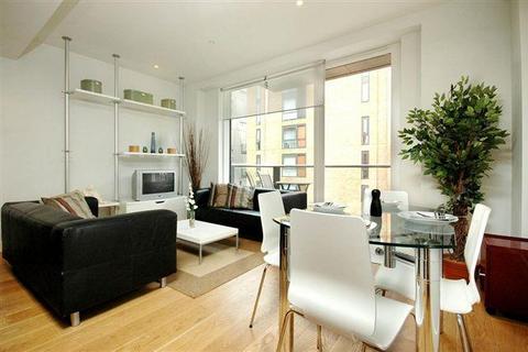 2 bedroom flat to rent, Hirst Court, Grosvenor Waterside, 20 Gatliff Road, London, SW1W
