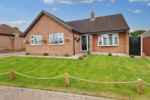 15 Berkeley Gardens, Lowestoft, NR32 4UF